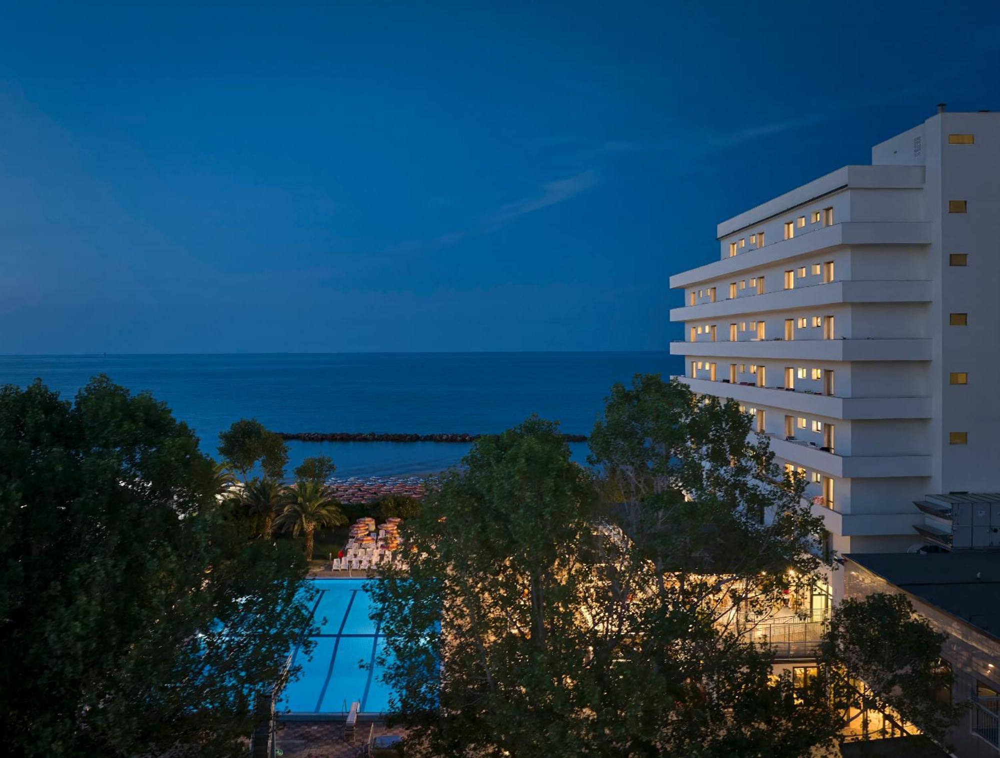 Serena Majestic Hotel Montesilvano Marina Zewnętrze zdjęcie